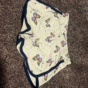Cute butterflies splattered kids shorts!